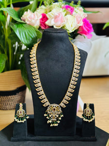 Premium Guttapusalu pearls Green Necklace