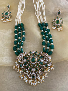 Emerald Beads Elephant Design Pendant Long Pearls Neckalce