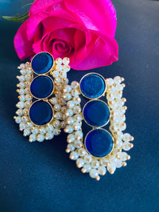 Stone cluster Pearl earrings