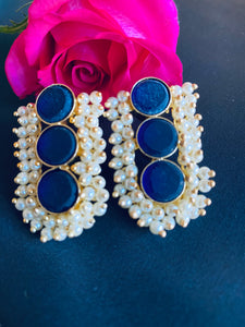 Stone cluster Pearl earrings